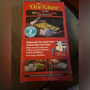 COPY - Pair of New in Box Ove Gloves